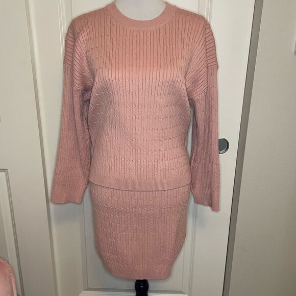 Dusty Rose Sweater and Skirt Matching Set size Small - Picture 12 of 12